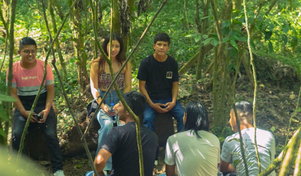 Encuentro con jóvenes lideres de diferentes organizaciones y veredas May 2024