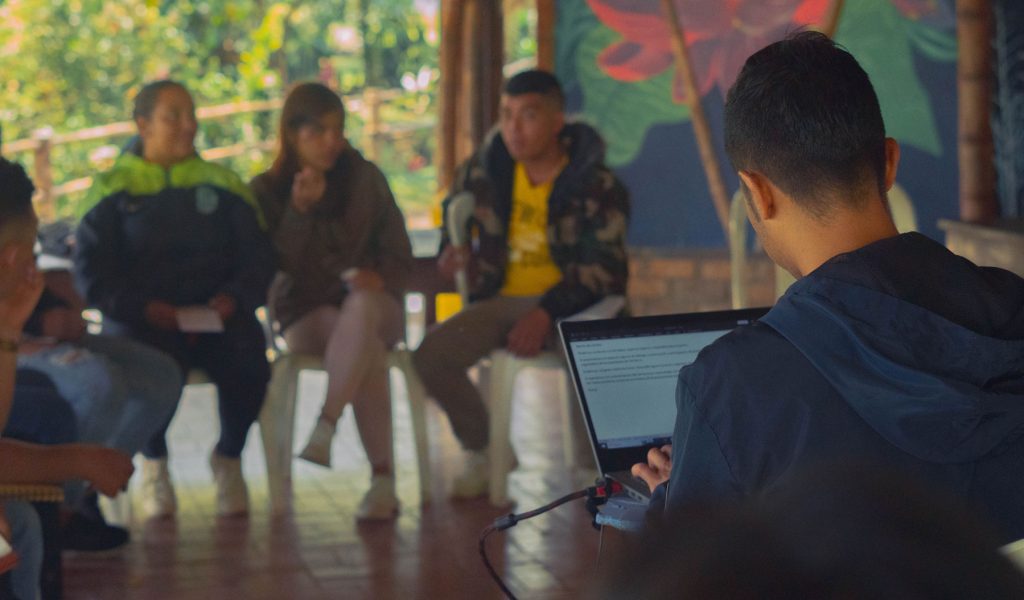 Encuentro con jóvenes lideres de diferentes organizaciones y veredas May 2024