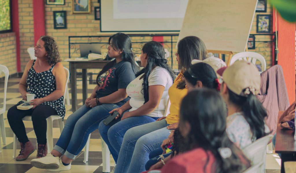 Formación en autocuidado y VBG