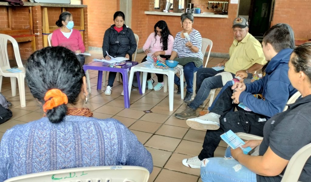 Sesión grupo de ahorro y crédito